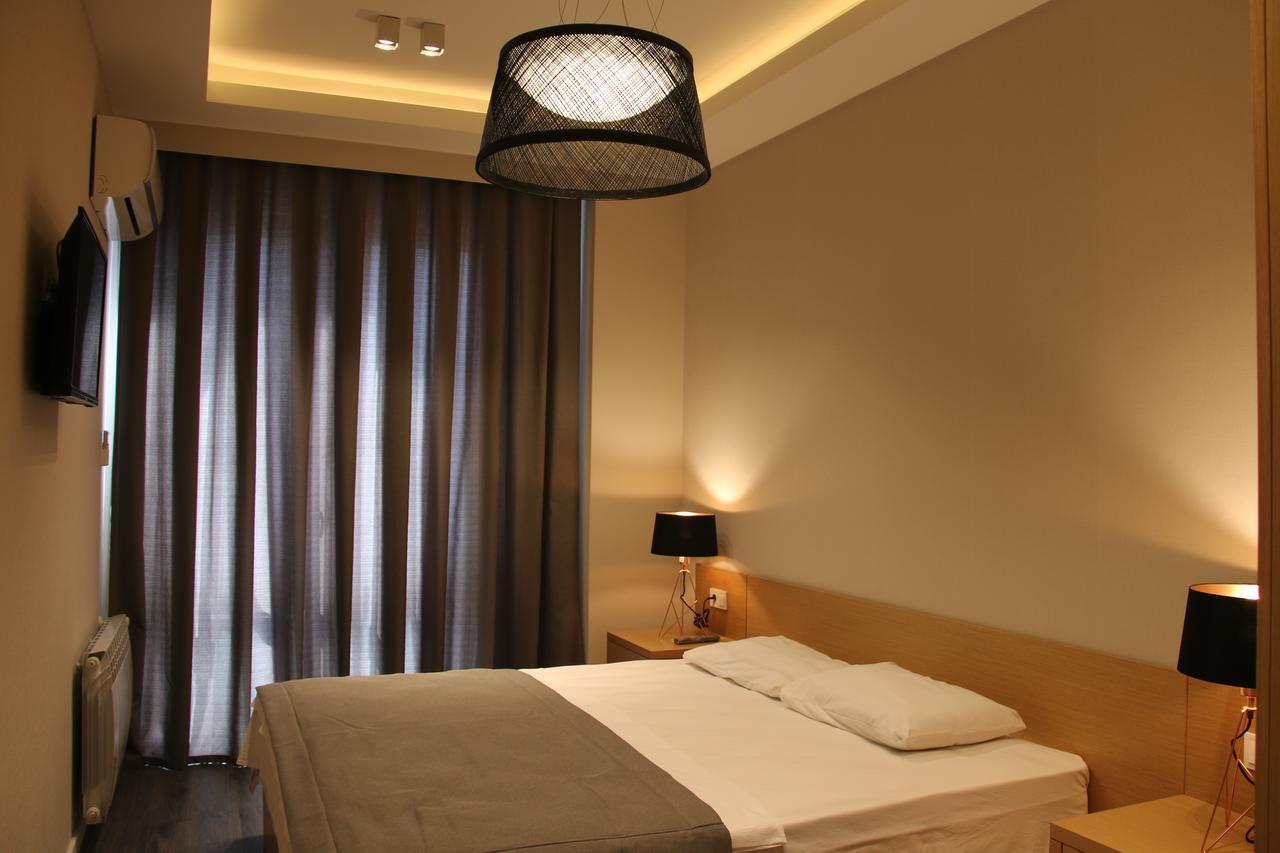Odisea Apart Hotel Batumi Exterior foto