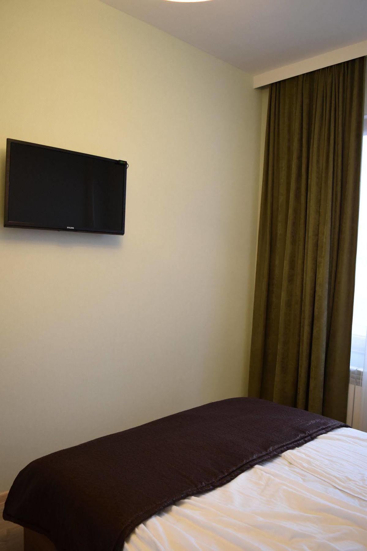 Odisea Apart Hotel Batumi Exterior foto