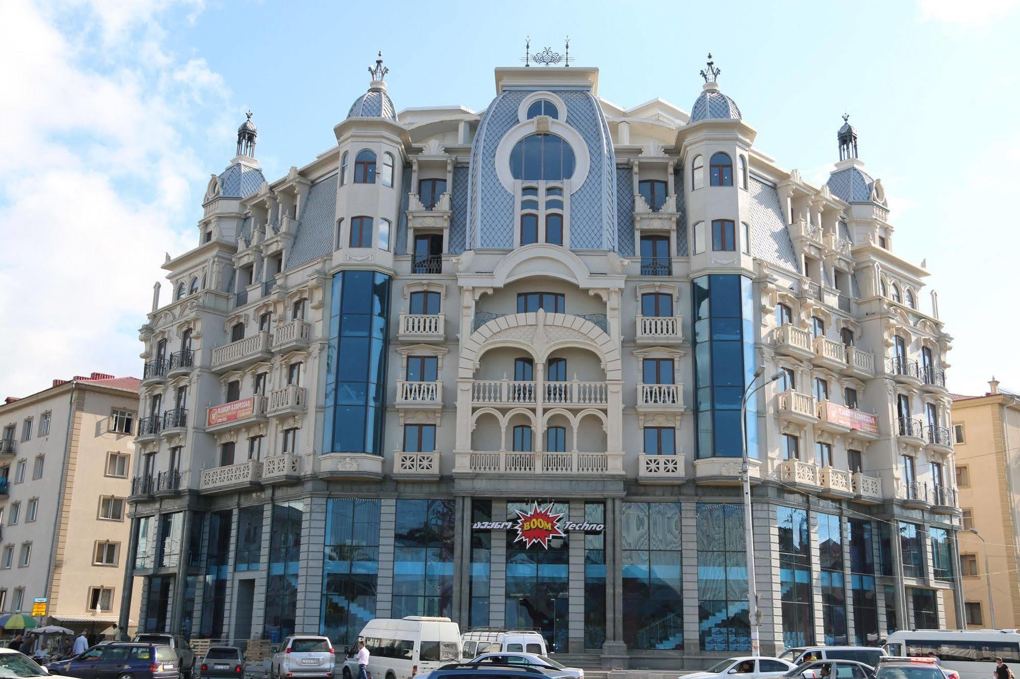 Odisea Apart Hotel Batumi Exterior foto