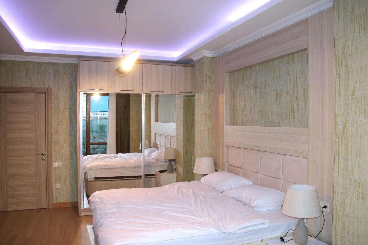 Odisea Apart Hotel Batumi Quarto foto